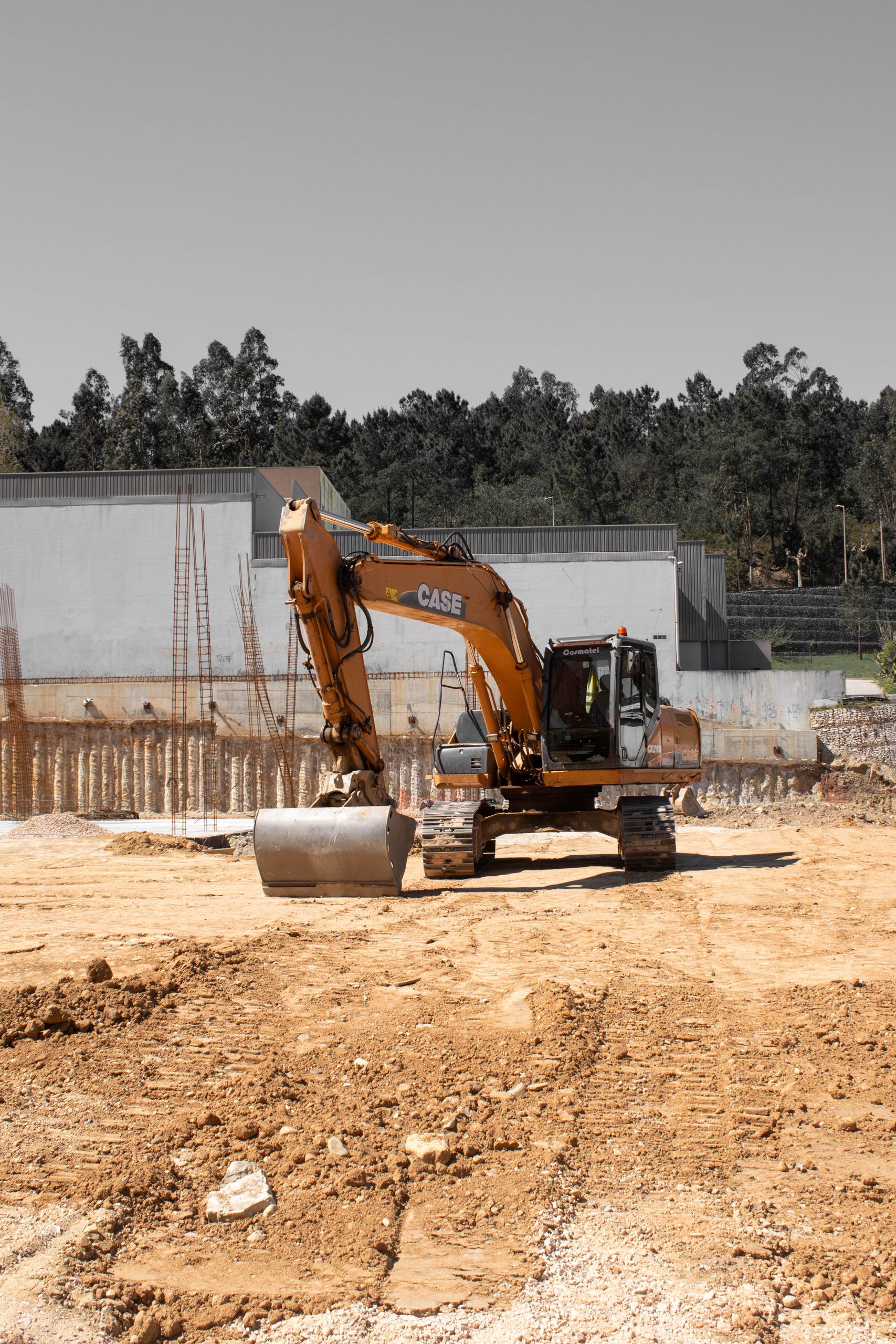 Excavator construction equipment for export from India
